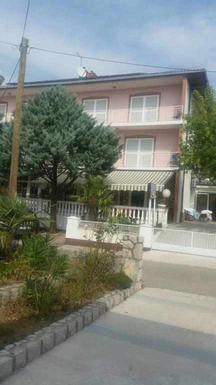 Apartmani Royal Zganec Crikvenica Dış mekan fotoğraf