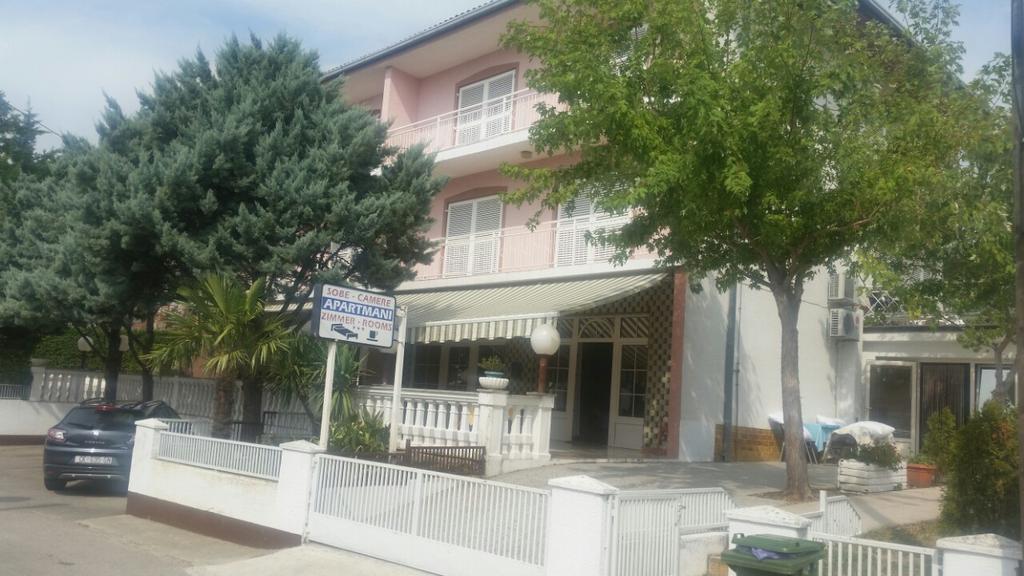 Apartmani Royal Zganec Crikvenica Dış mekan fotoğraf